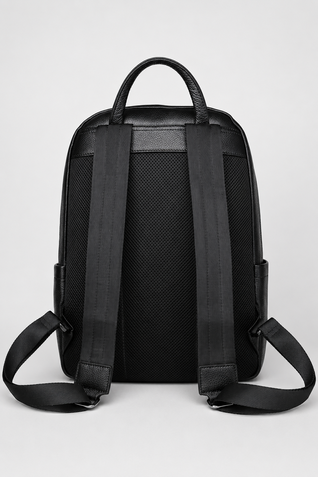 Mochila em couro legítimo Soft®